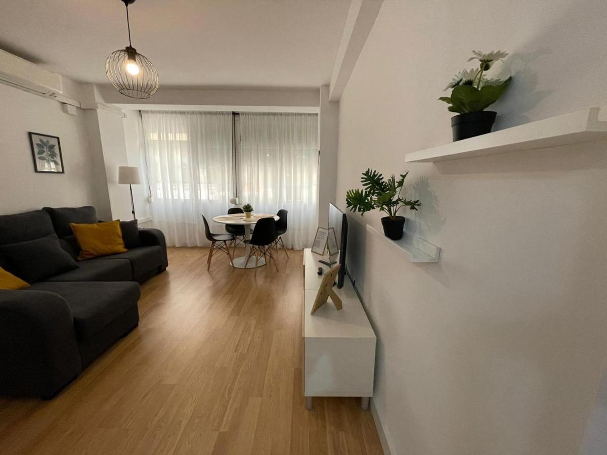 Holidays2Malaga 2 Bedroom Armengual De La Mota Close Shopping Center Exteriér fotografie